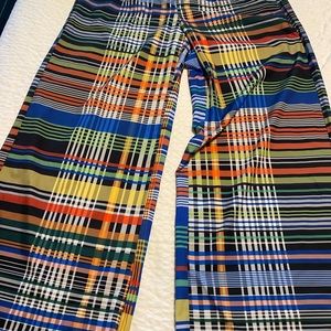 Super cute and fun wide leg, lightweight pant .  Shein, sz xl. Washed, nvr worn.